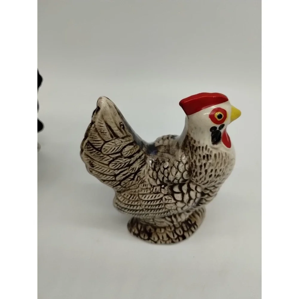 Vintage White Black Rooster and Hen Chicken Salt & Pepper Shakers Japan